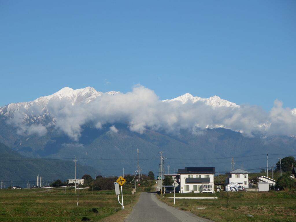 みんな～！お山が白いよ～！！|冠雪画像まとめ